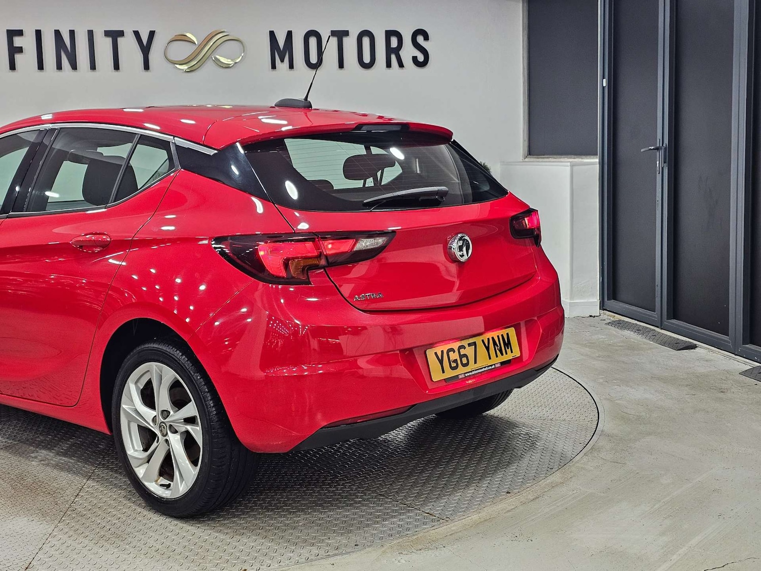 Used Vauxhall Astra 2017 for sale - 76972456: Photo 45