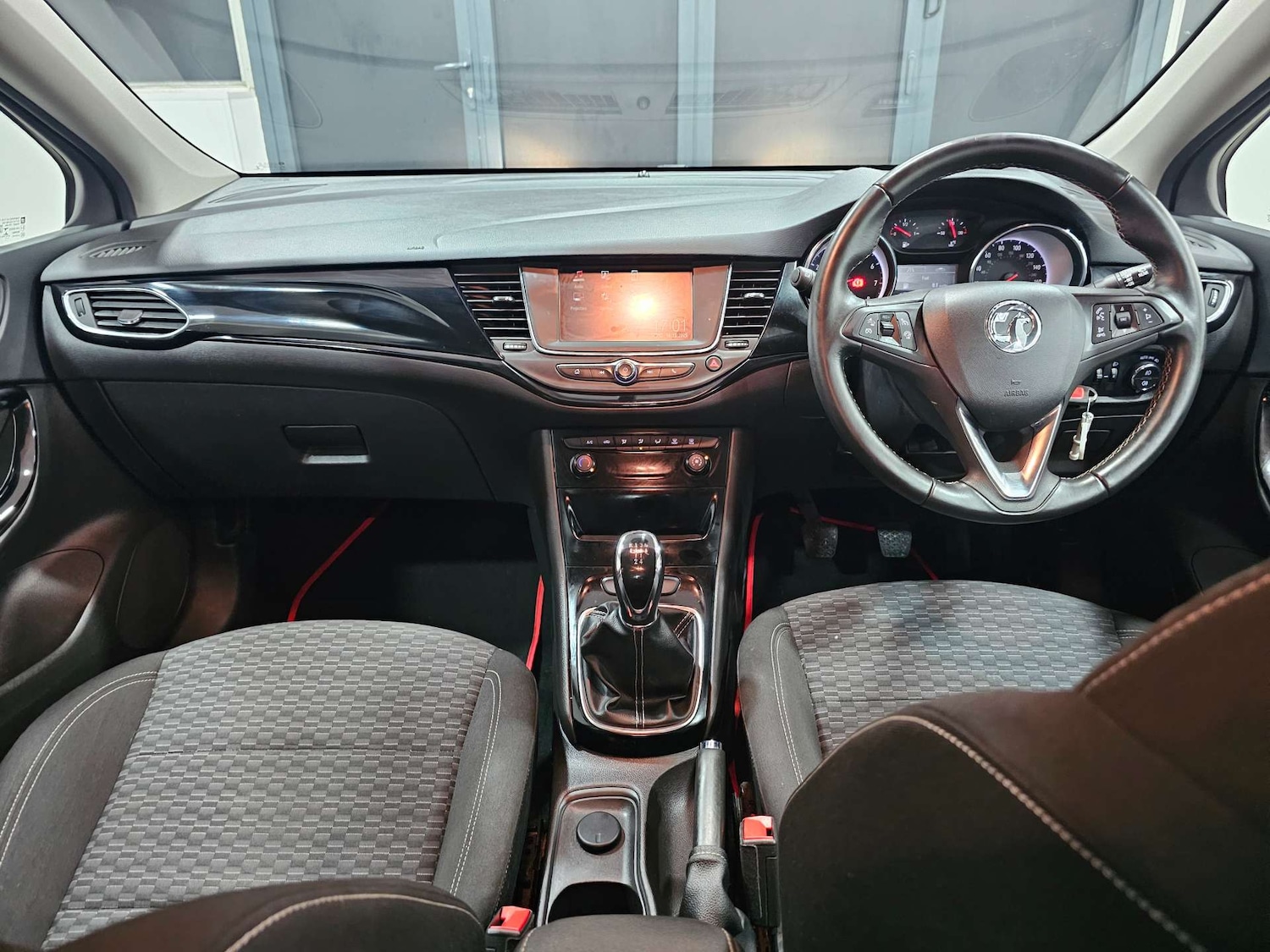 Used Vauxhall Astra 2017 for sale - 76972456: Photo 7