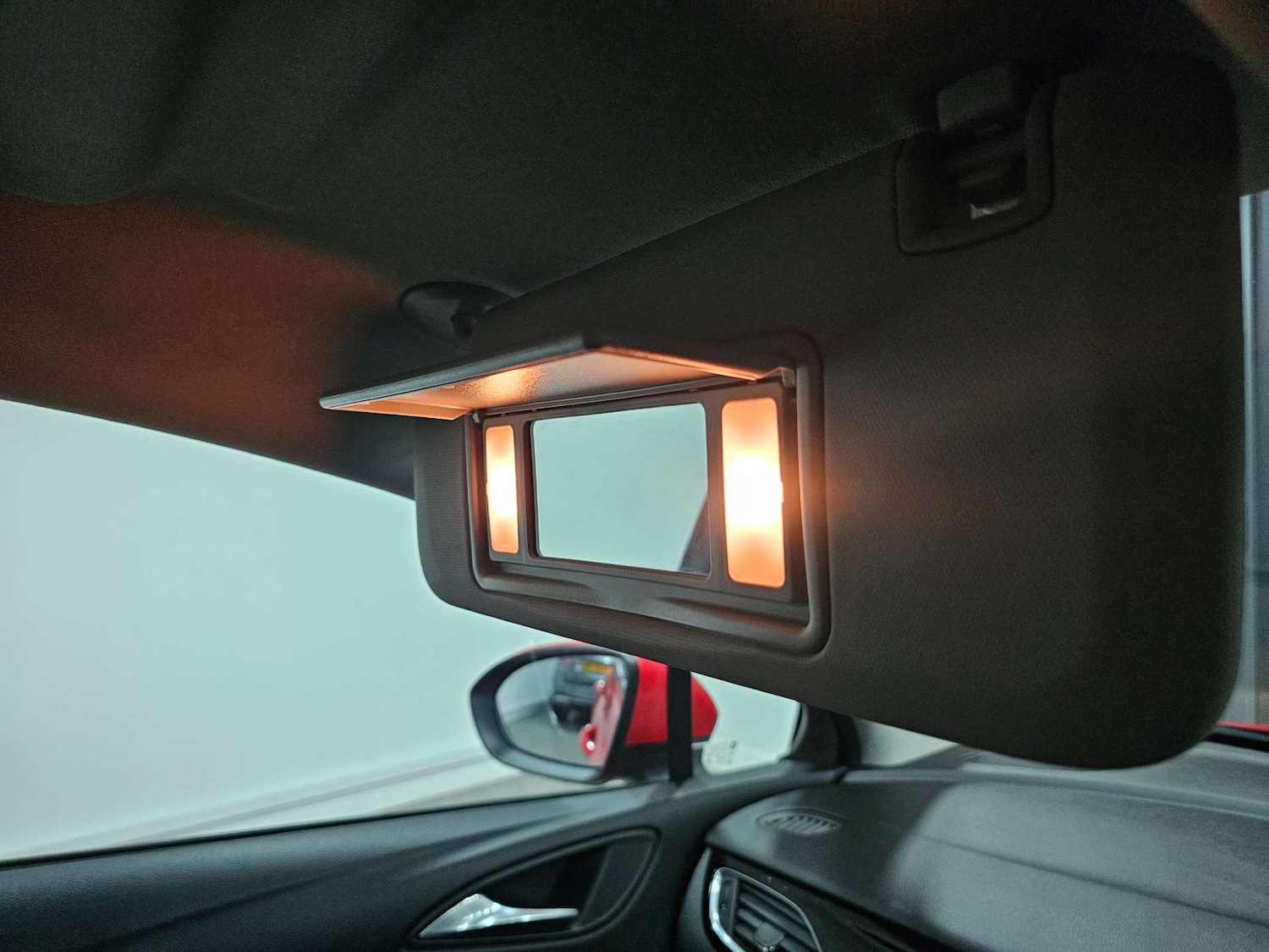 Used Vauxhall Astra 2017 for sale - 76972456: Photo 72