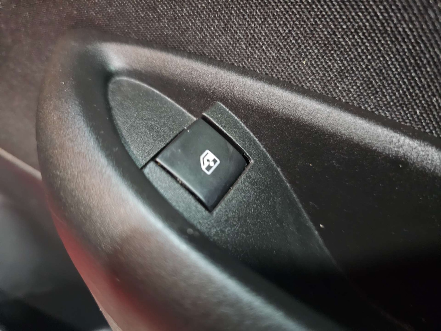 Used Vauxhall Astra 2017 for sale - 76972456: Photo 73