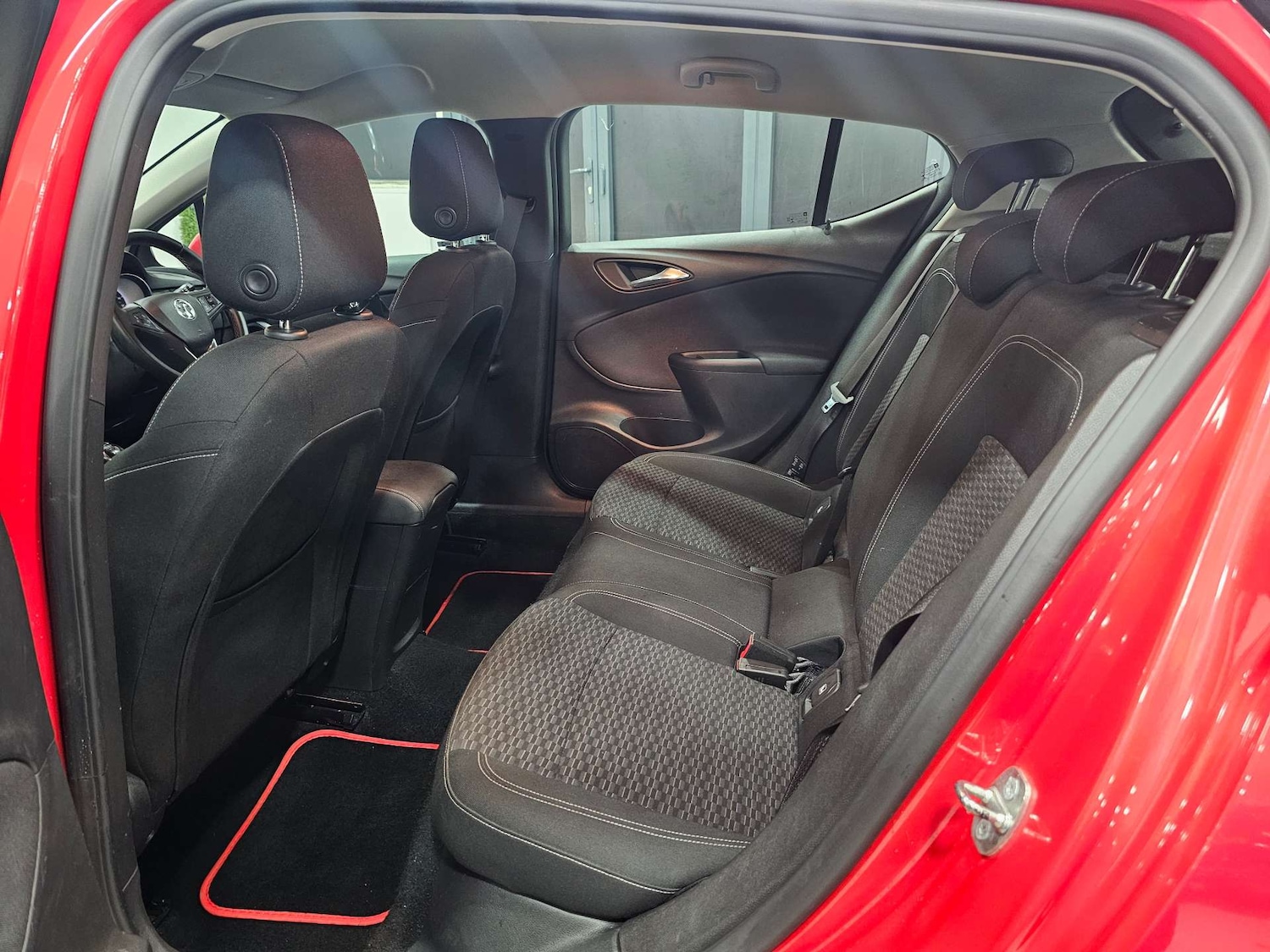 Used Vauxhall Astra 2017 for sale - 76972456: Photo 76