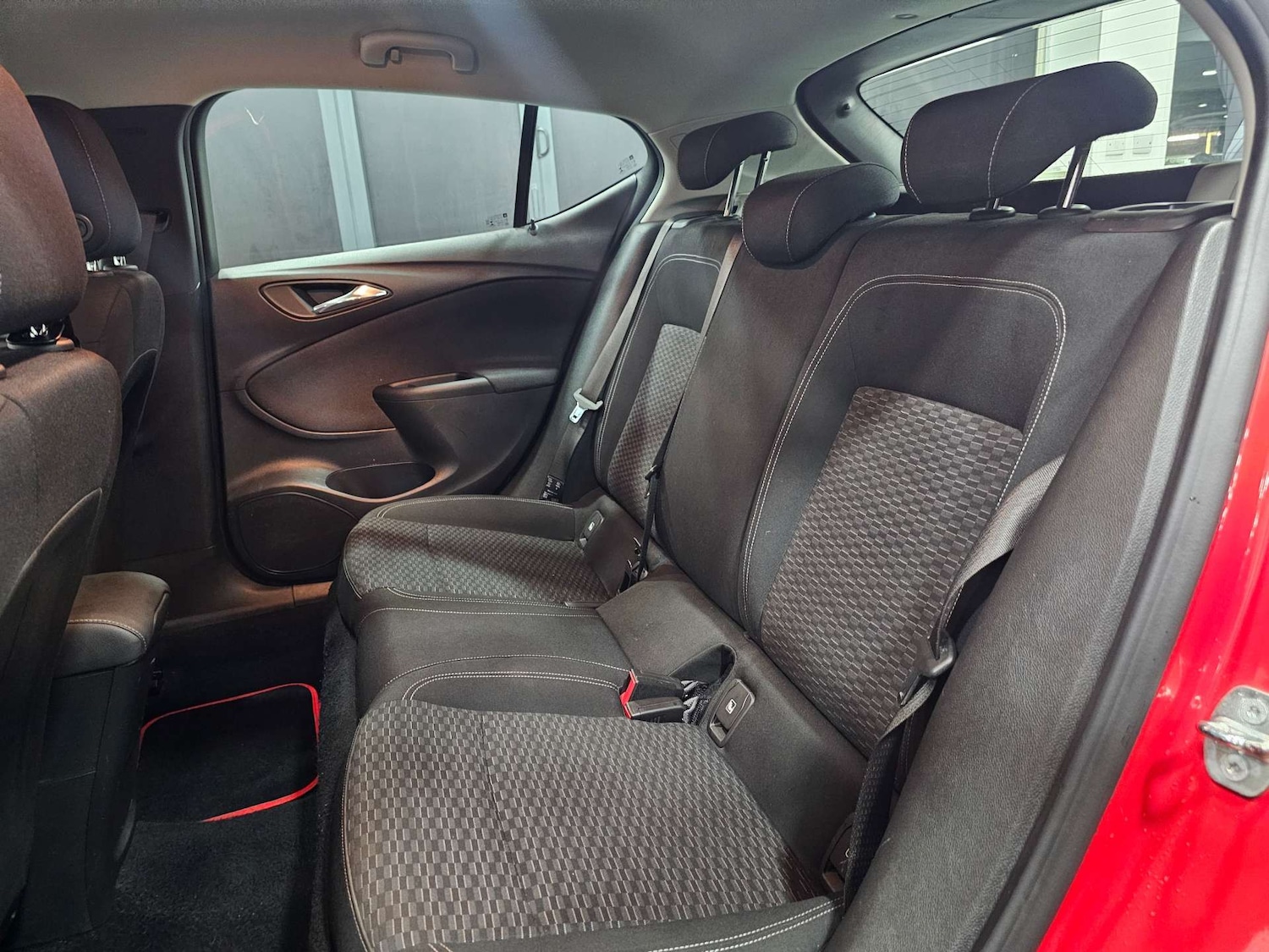 Used Vauxhall Astra 2017 for sale - 76972456: Photo 78