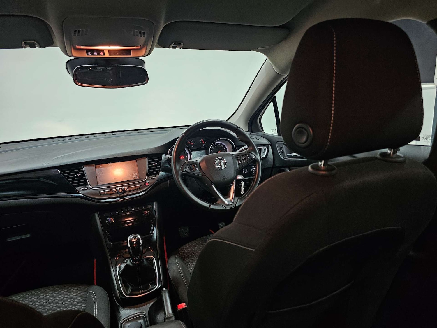 Used Vauxhall Astra 2017 for sale - 76972456: Photo 79