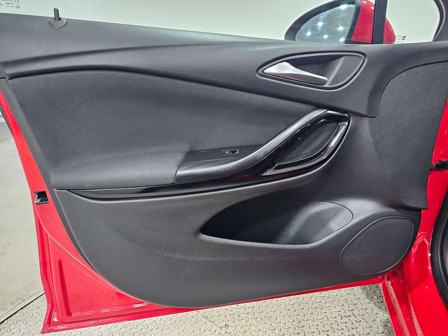 Used Vauxhall Astra 2017 for sale - 76972456: Photo 87