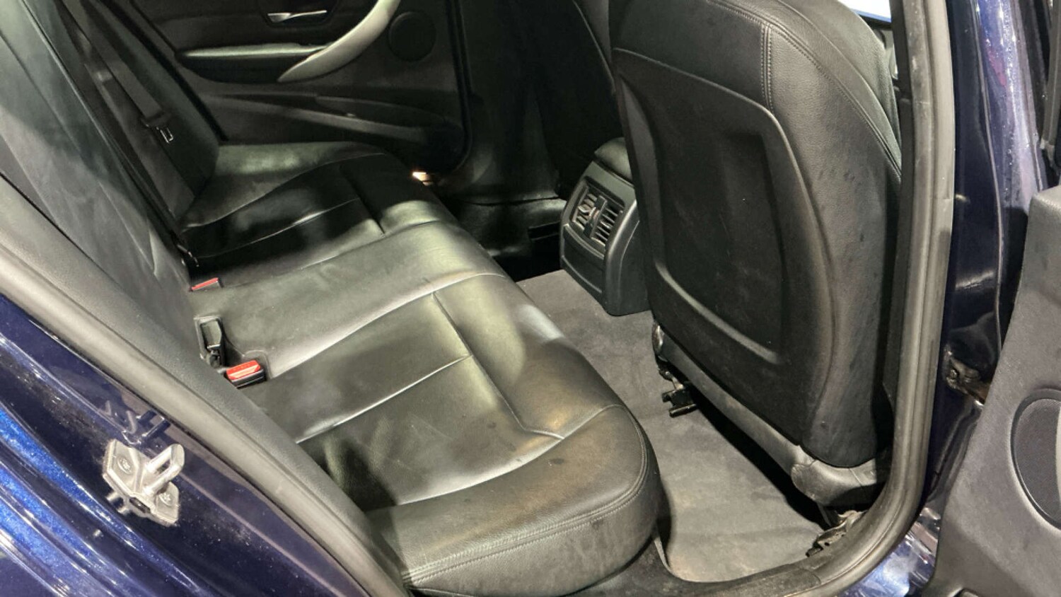 Used BMW 3 Series 2015 for sale - 77569661: Photo 11