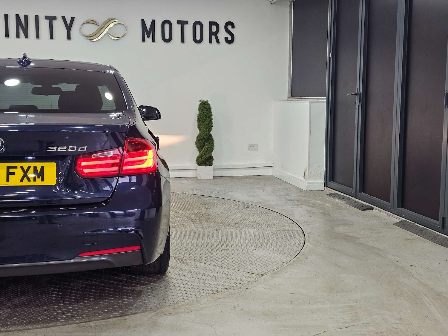 Used BMW 3 Series 2015 for sale - 77569661: Photo 30