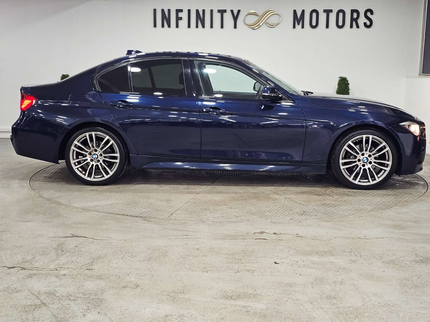 Used BMW 3 Series 2015 for sale - 77569661: Photo 35