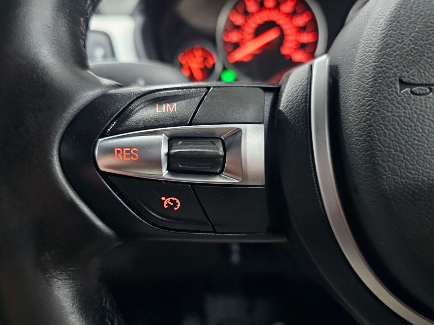 Used BMW 3 Series 2015 for sale - 77569661: Photo 59