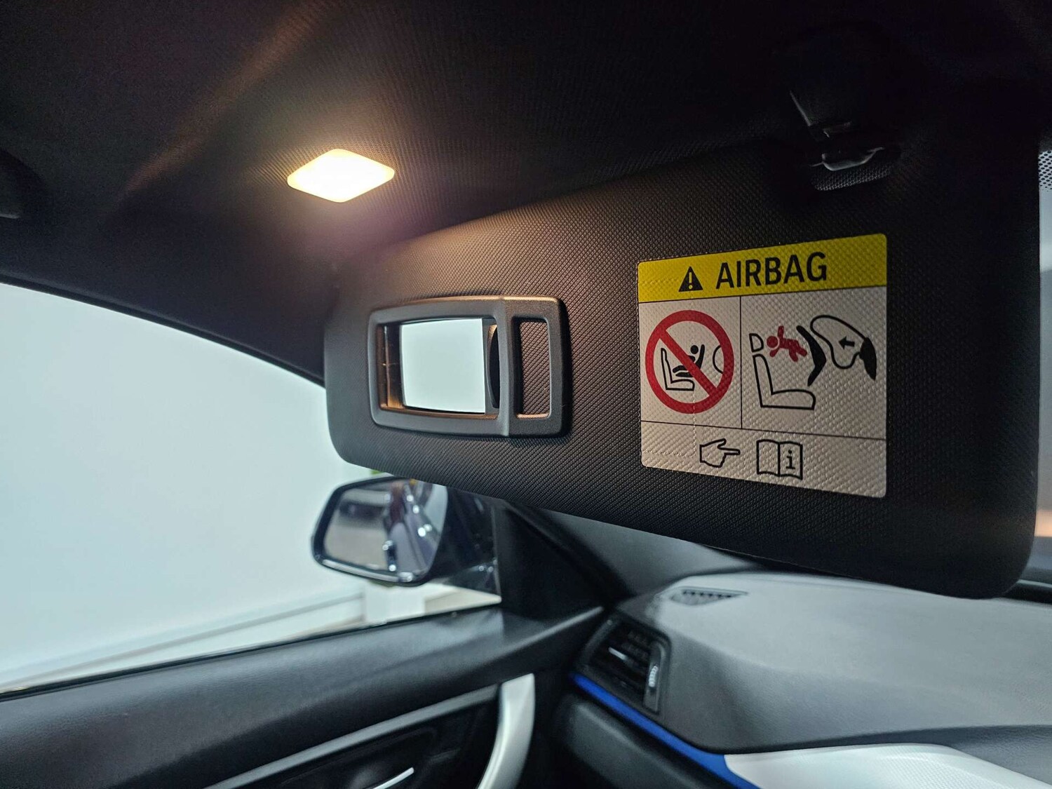 Used BMW 3 Series 2015 for sale - 77569661: Photo 73