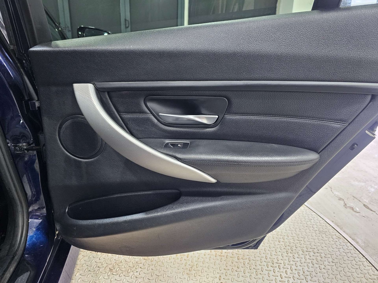 Used BMW 3 Series 2015 for sale - 77569661: Photo 76