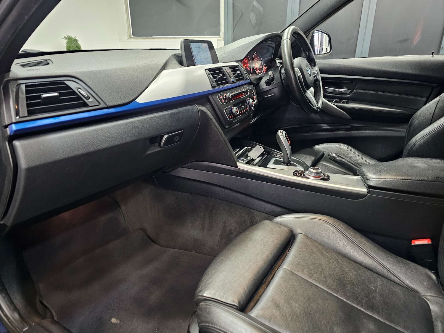 Used BMW 3 Series 2015 for sale - 77569661: Photo 92