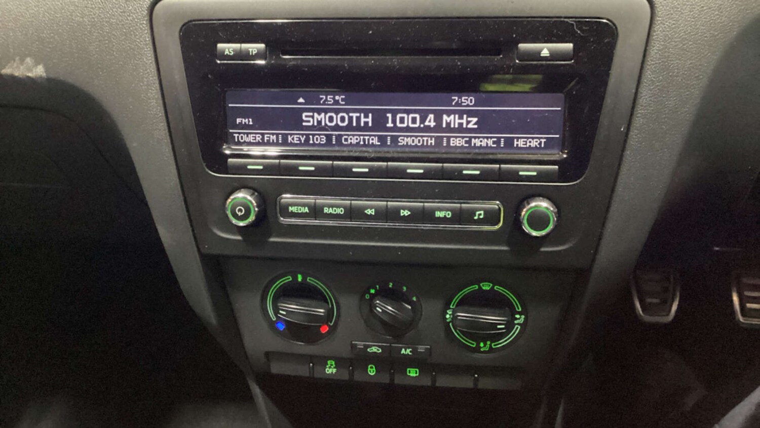 Used Skoda Rapid 2015 for sale - 78176821: Photo 14