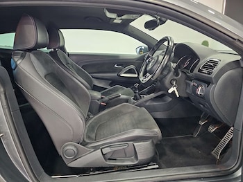 Used Volkswagen Scirocco 2015 for sale - 76972399: Photo