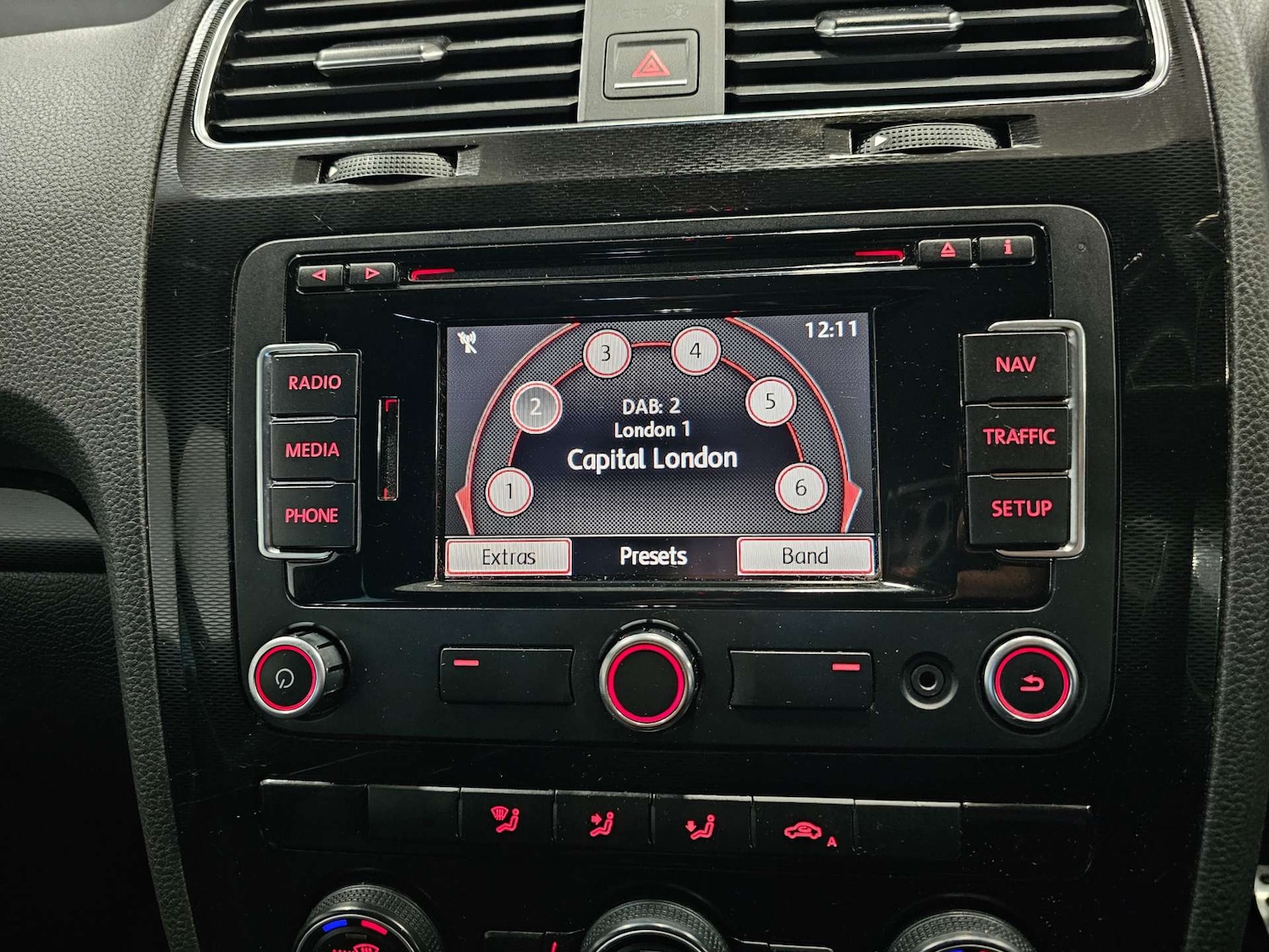 Used Volkswagen Scirocco 2015 for sale - 76972399: Photo 69