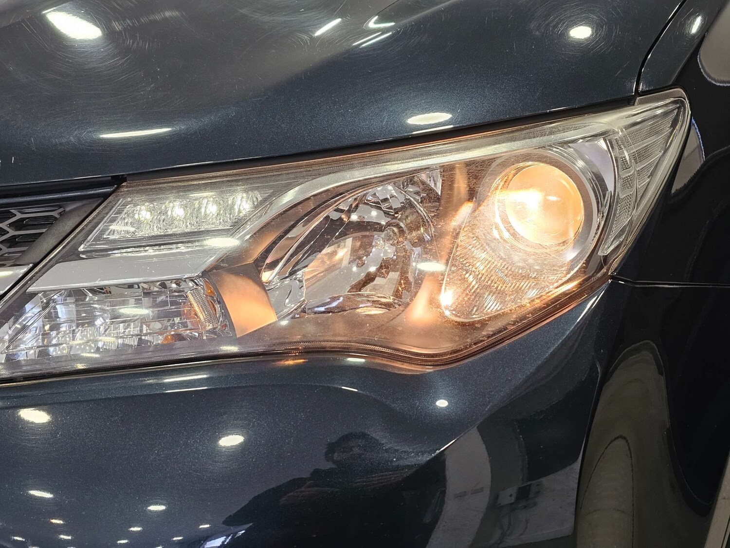 Used Toyota RAV4 2015 for sale - 77523346: Photo 18