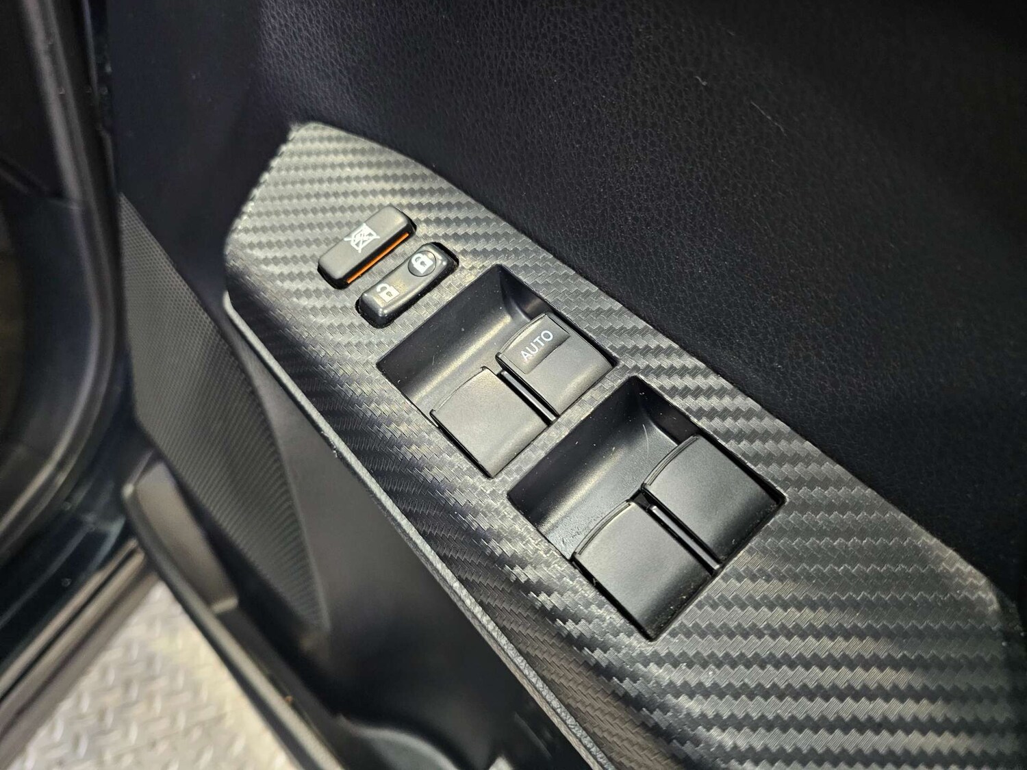 Used Toyota RAV4 2015 for sale - 77523346: Photo 53