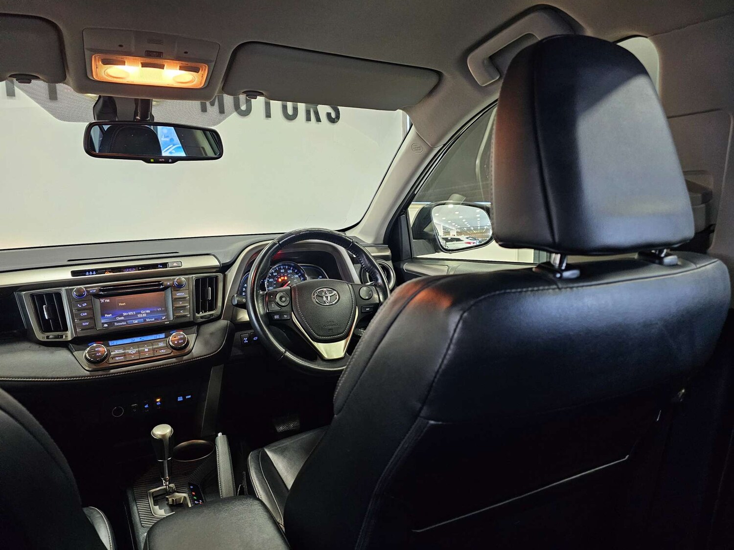 Used Toyota RAV4 2015 for sale - 77523346: Photo 84