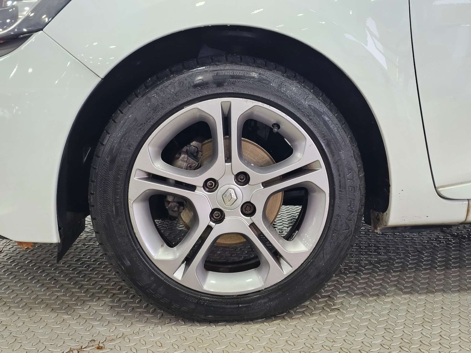 Used Renault Clio 2016 for sale - 76972448: Photo 23