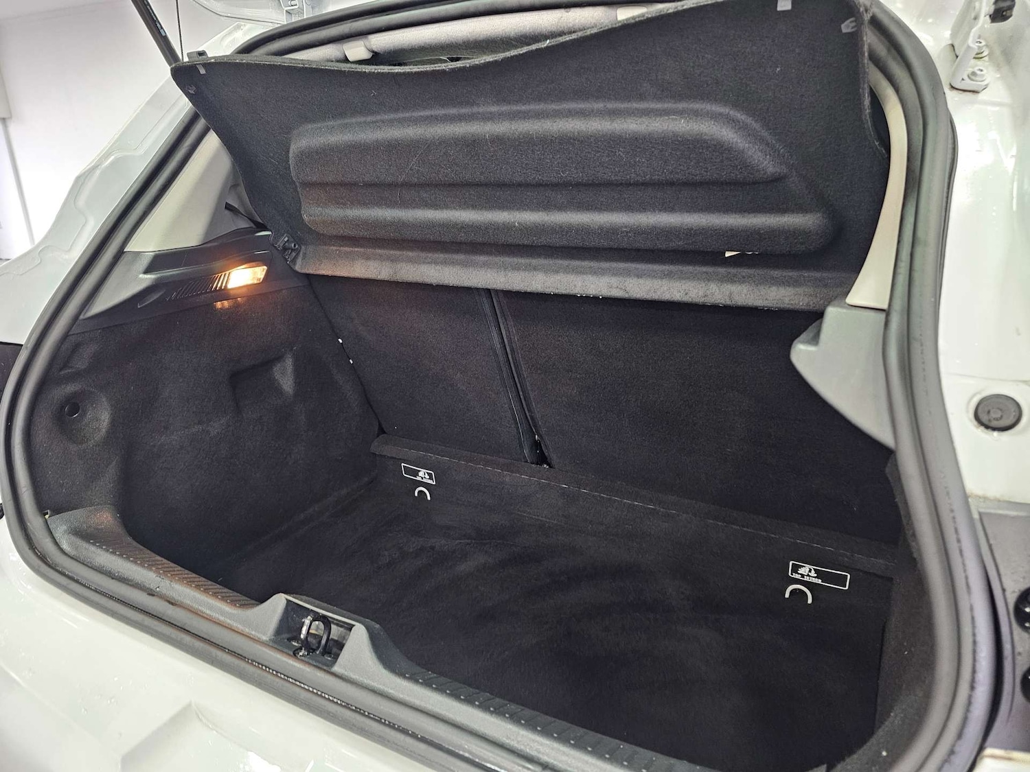 Used Renault Clio 2016 for sale - 76972448: Photo 51