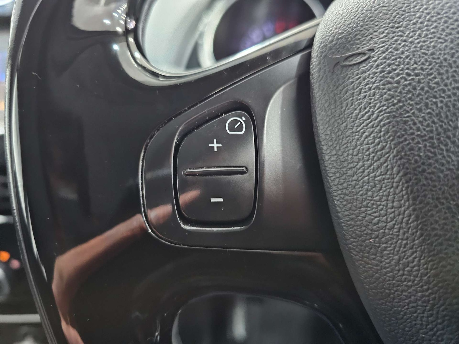 Used Renault Clio 2016 for sale - 76972448: Photo 58