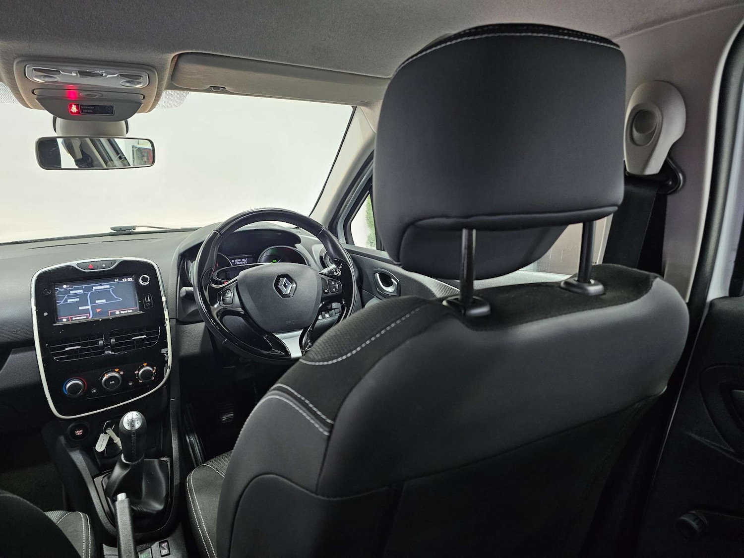 Used Renault Clio 2016 for sale - 76972448: Photo 79