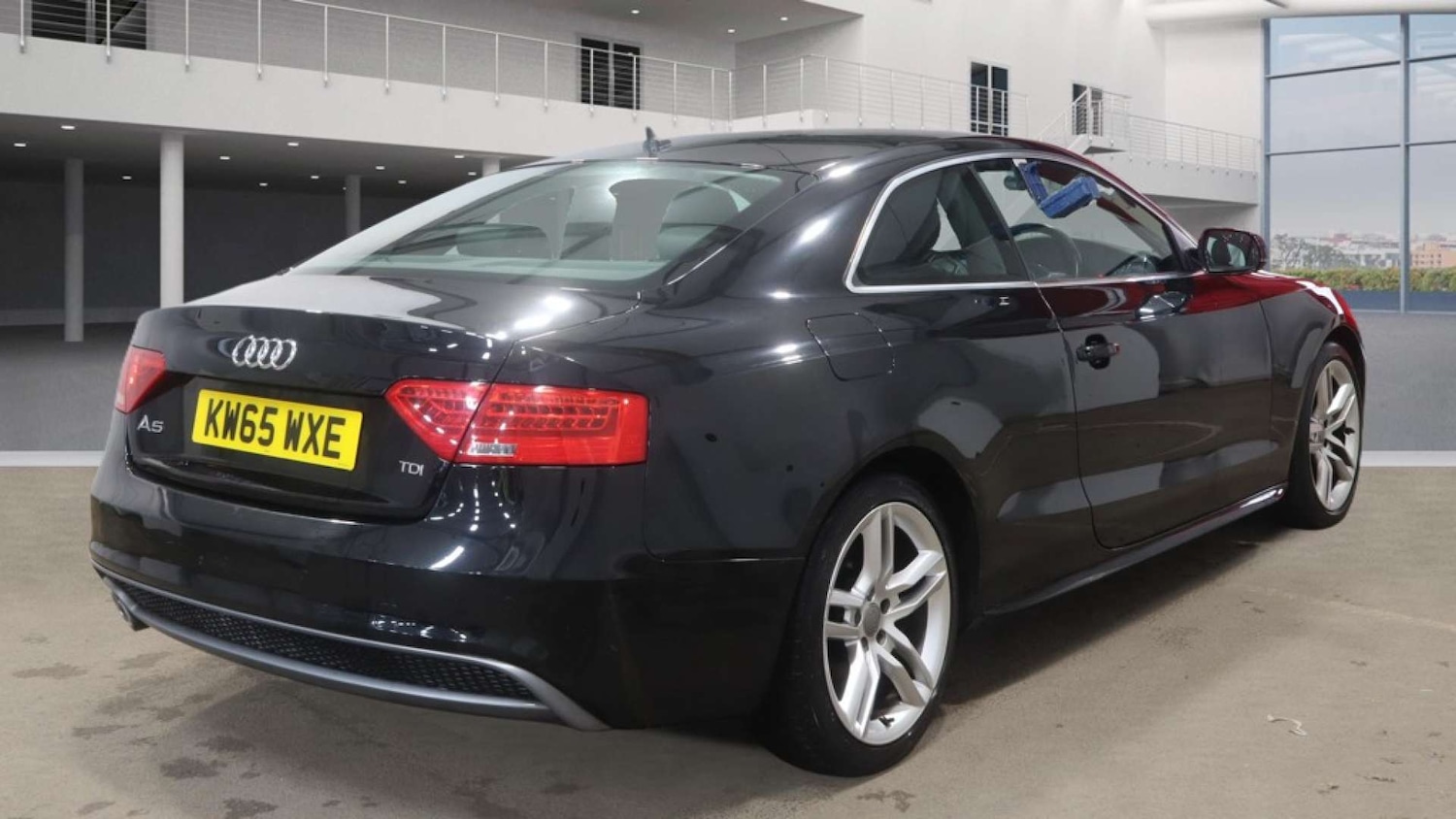 Used Audi A5 2016 for sale - 77022402: Photo 5