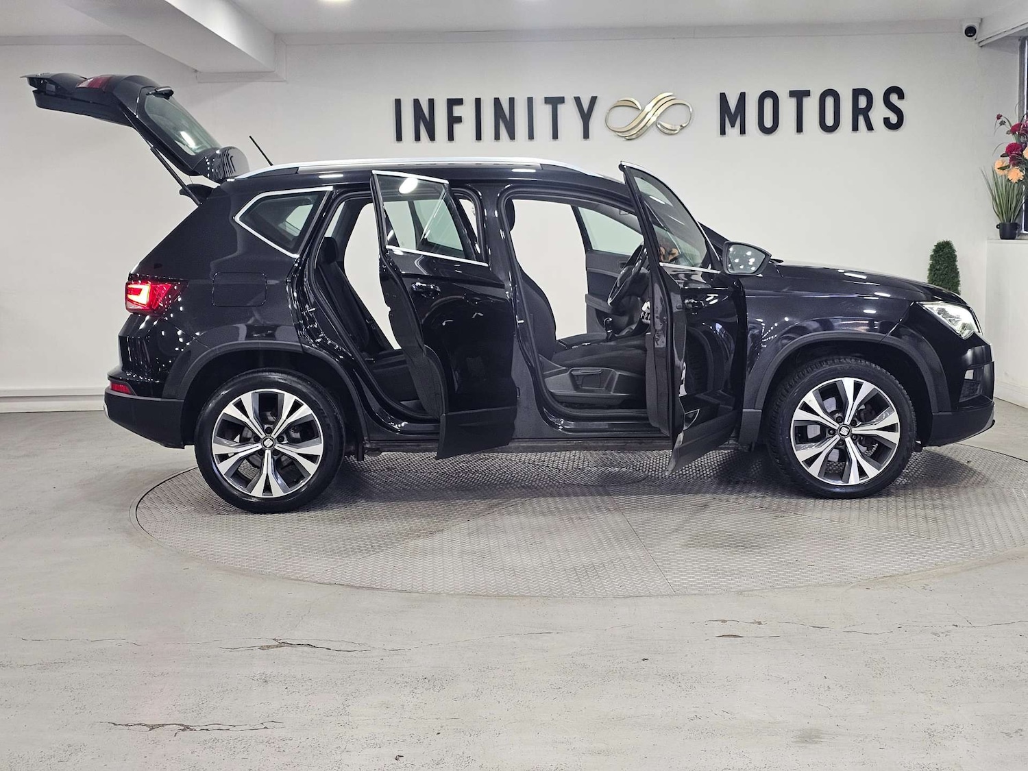 Used SEAT Ateca 2017 for sale - 76972332: Photo 42