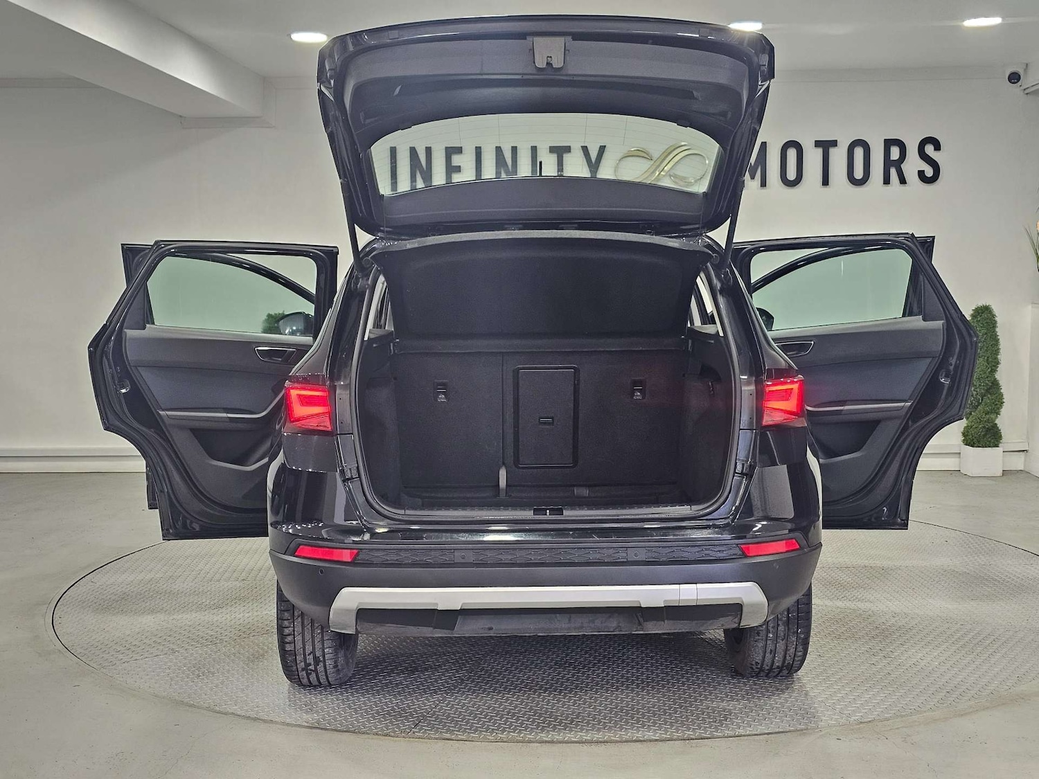 Used SEAT Ateca 2017 for sale - 76972332: Photo 48