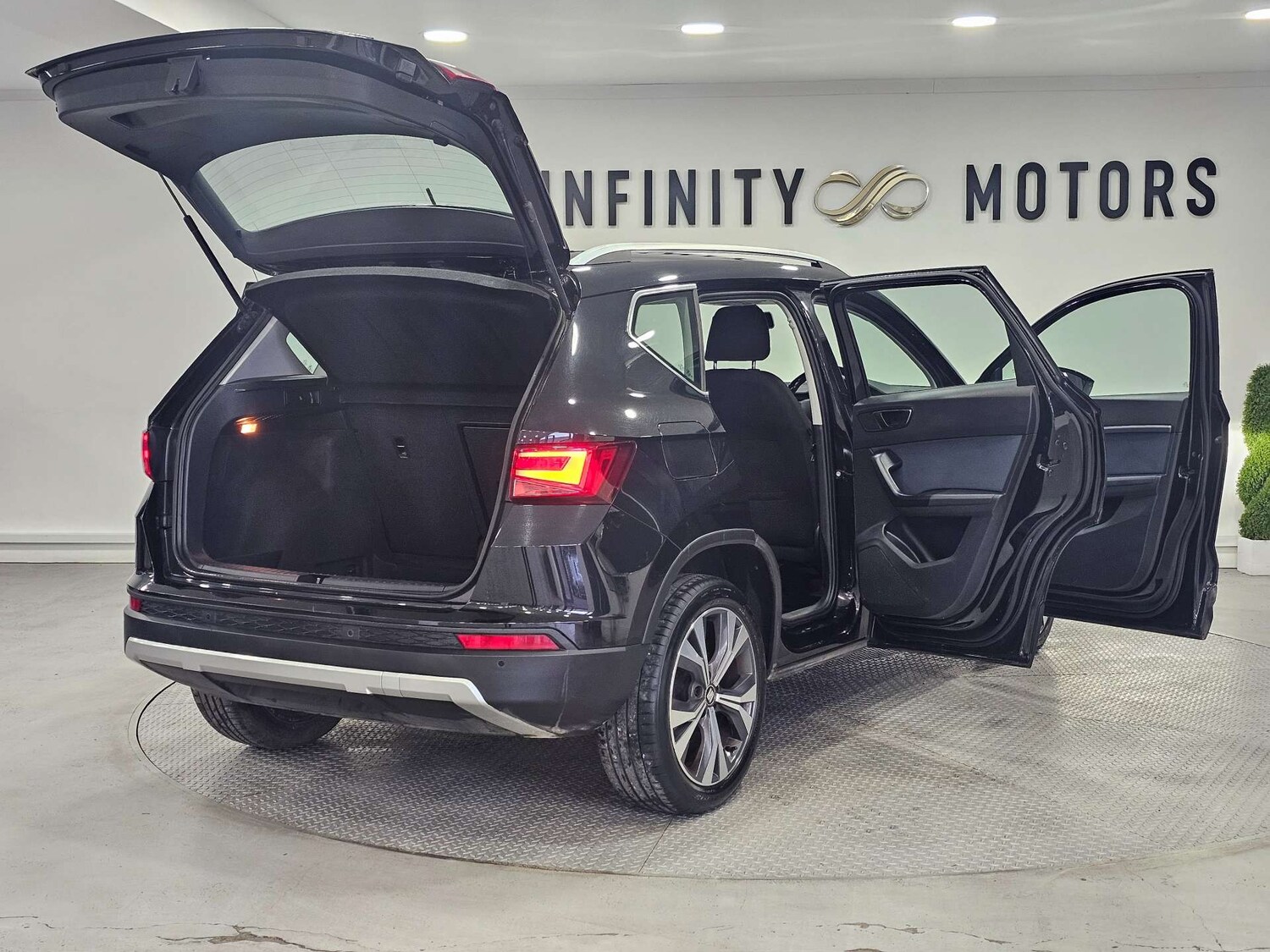 Used SEAT Ateca 2017 for sale - 76972332: Photo 49