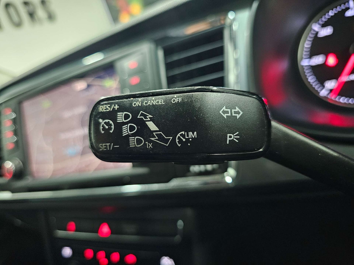 Used SEAT Ateca 2017 for sale - 76972332: Photo 64