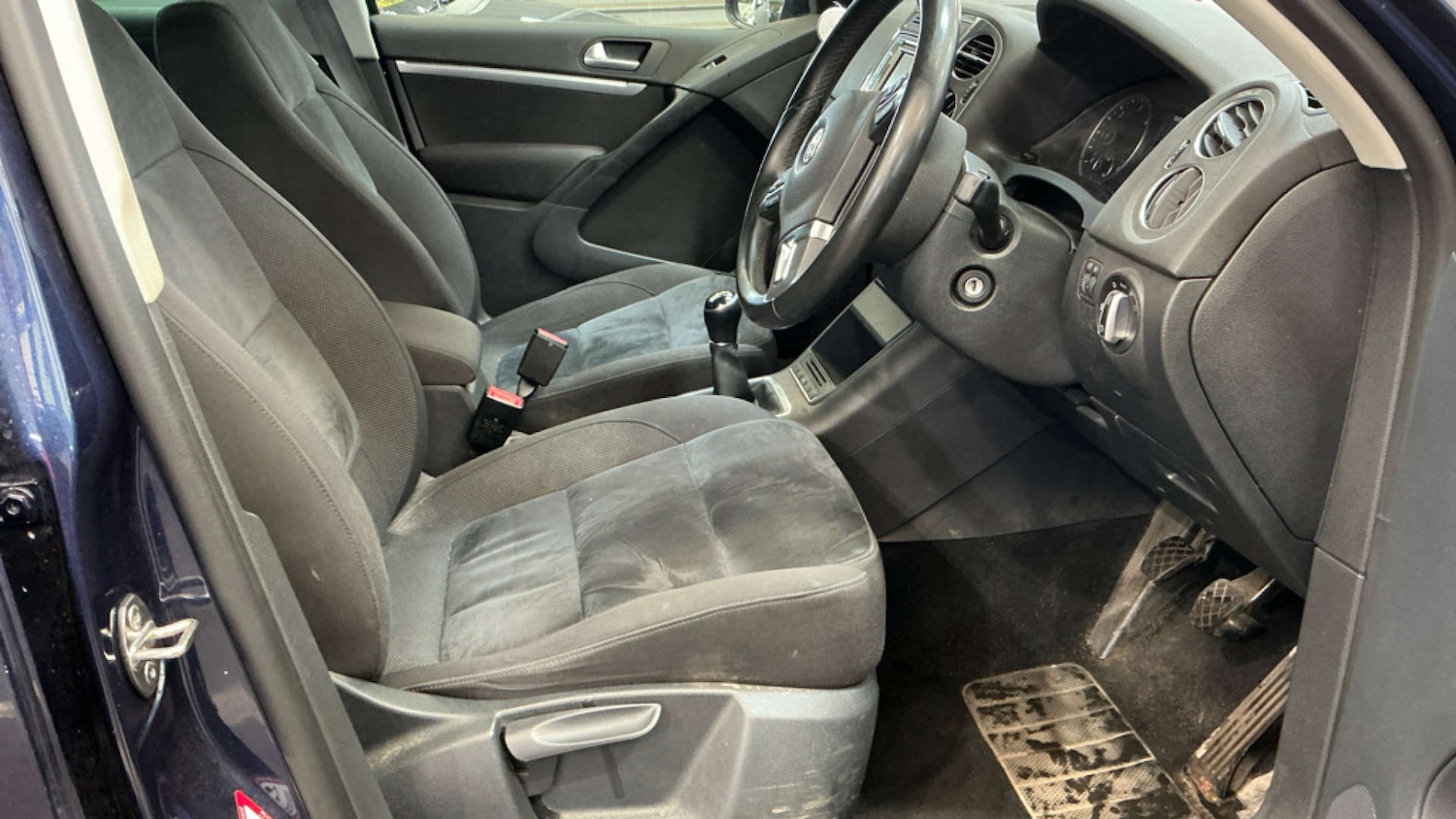 Used Volkswagen Tiguan 2015 for sale - 76972314: Photo 12