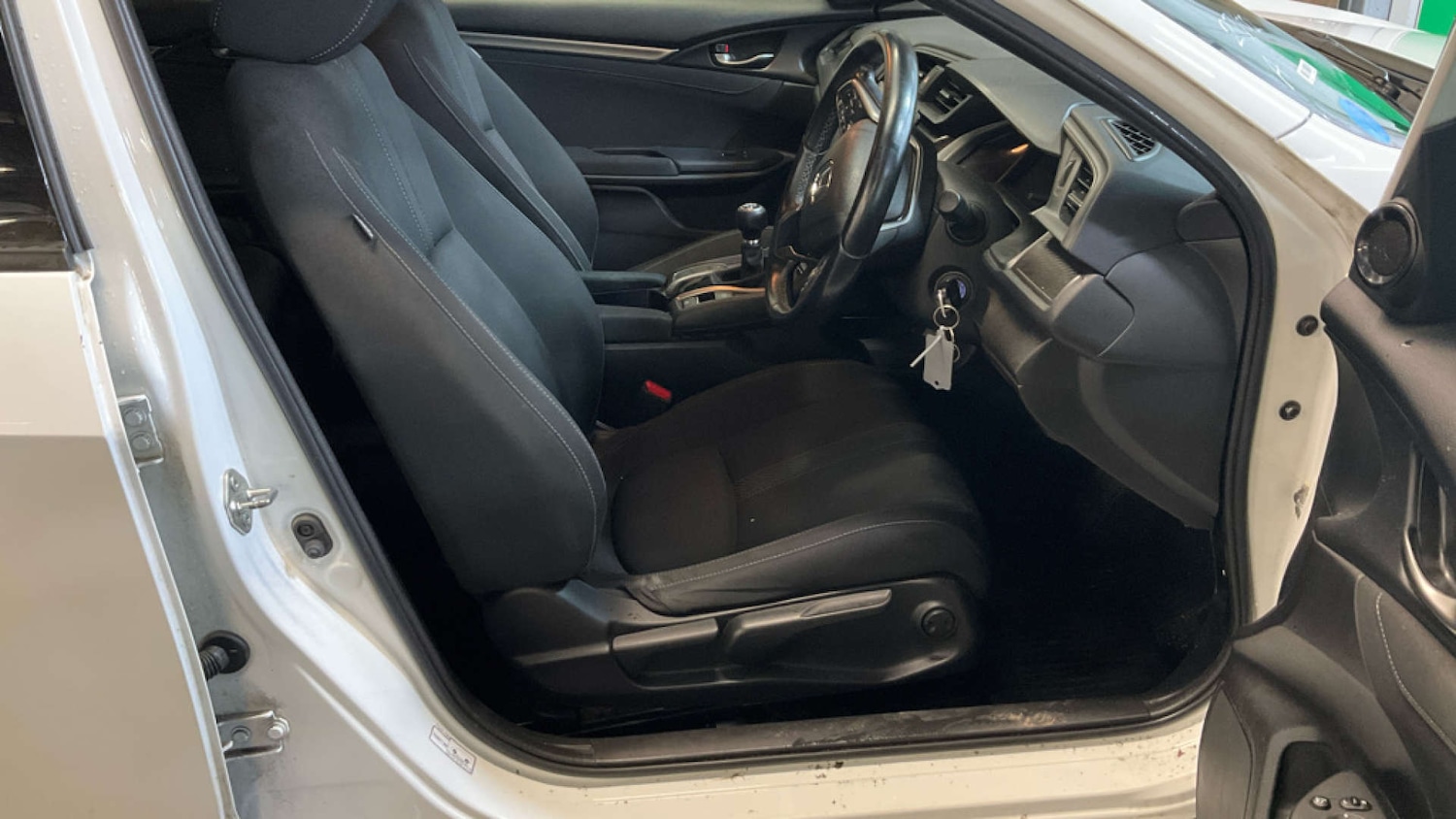 Used Honda Civic 2018 for sale - 77847570: Photo 12