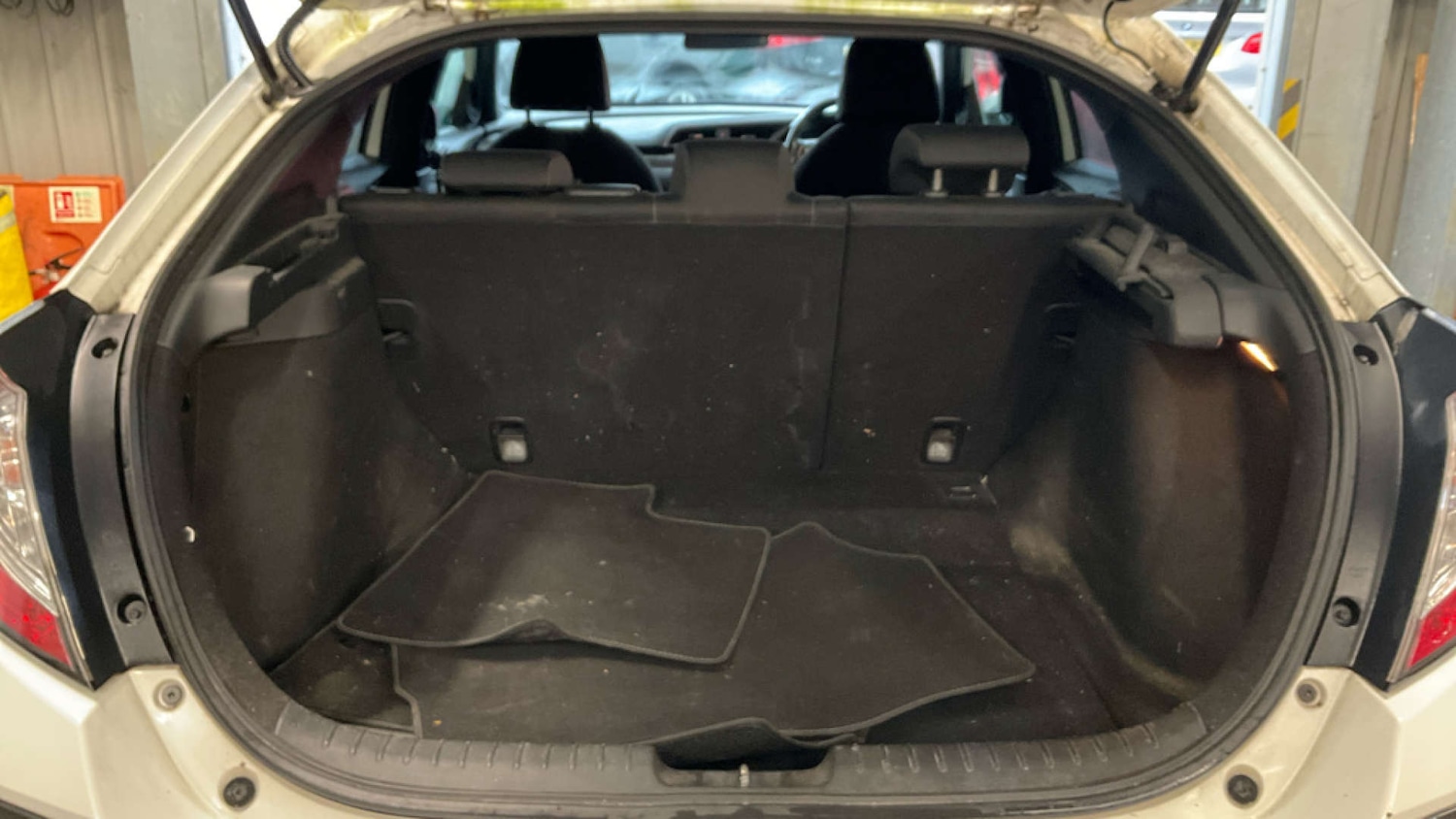 Used Honda Civic 2018 for sale - 77847570: Photo 9