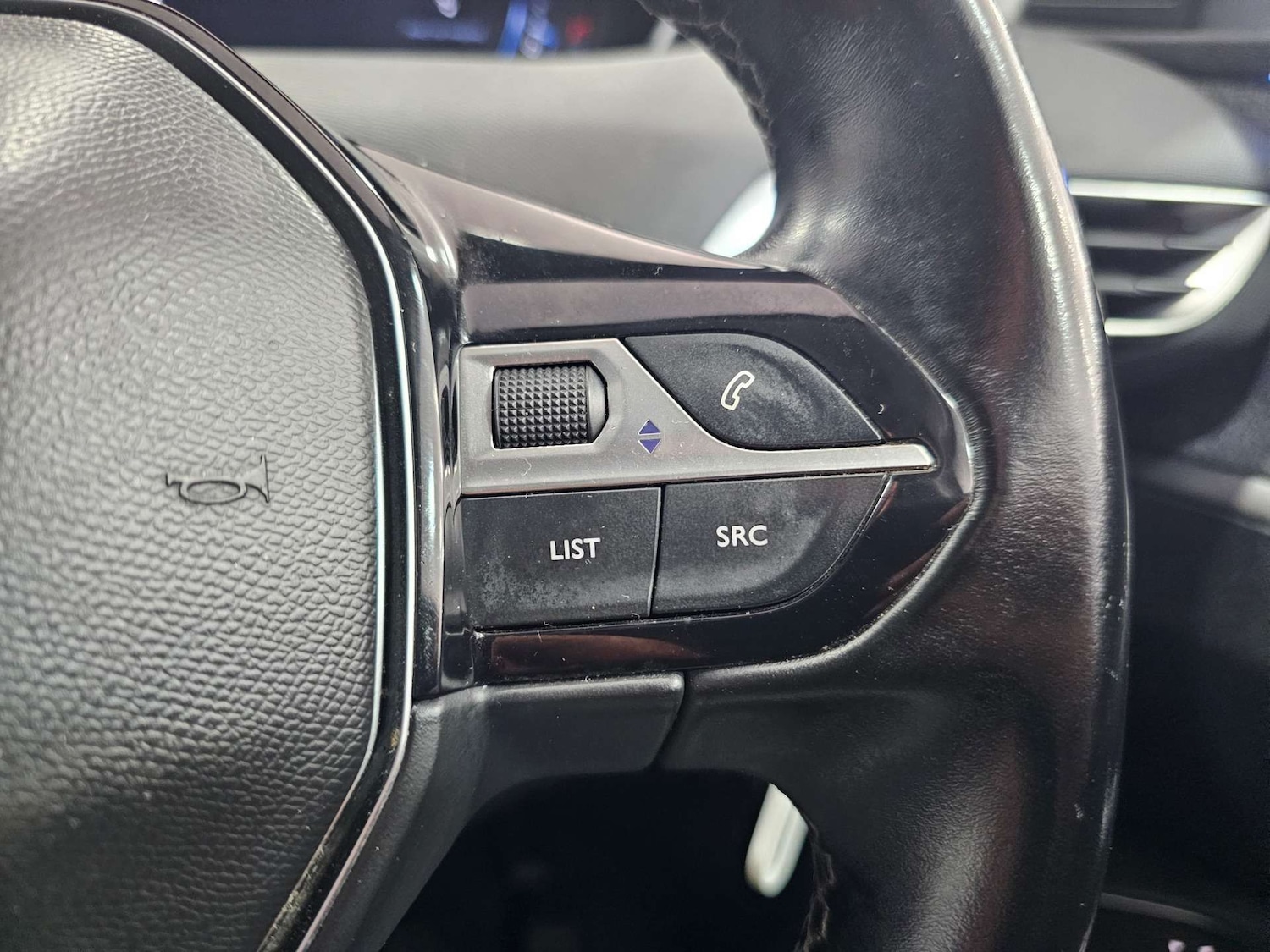 Used Peugeot 3008 2019 for sale - 76972306: Photo 60