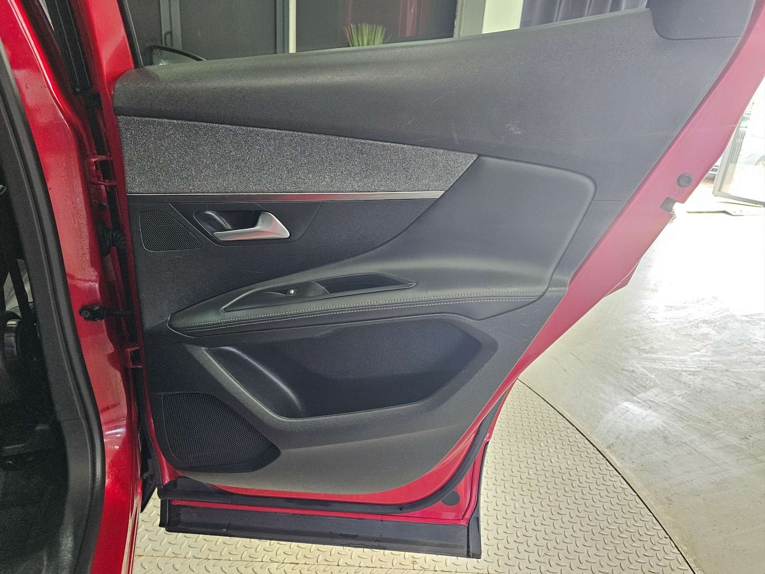 Used Peugeot 3008 2019 for sale - 76972306: Photo 77