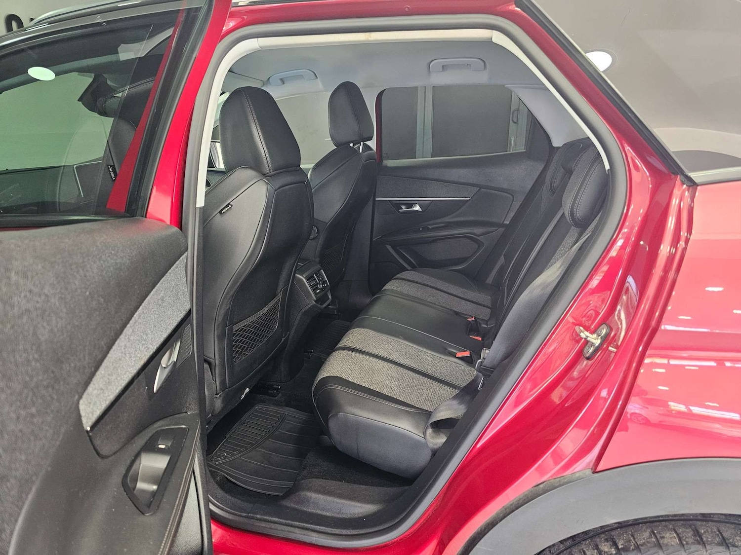 Used Peugeot 3008 2019 for sale - 76972306: Photo 89