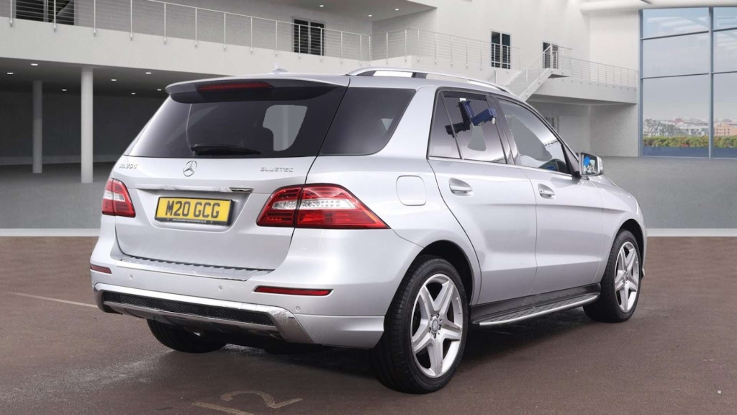 Used Mercedes-Benz M Class 2014 for sale - 77206930: Photo 5