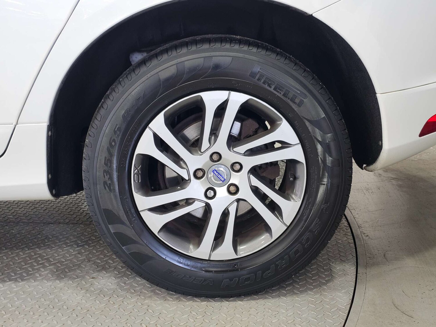 Used Volvo XC60 2015 for sale - 76972496: Photo 26