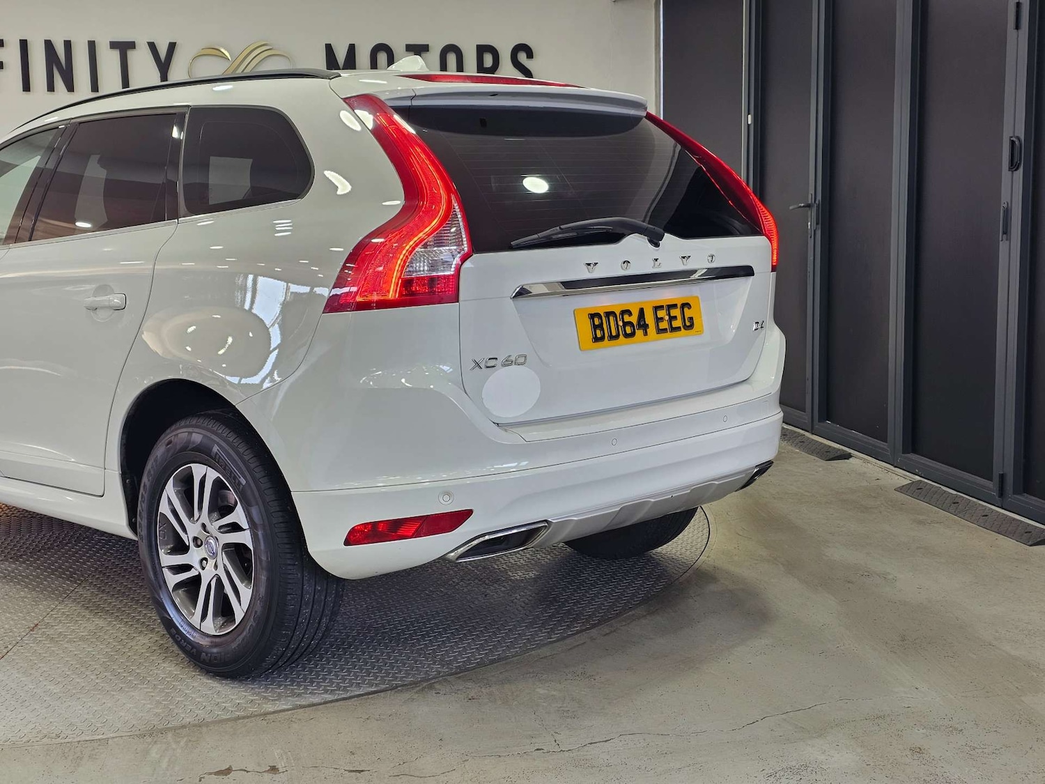 Used Volvo XC60 2015 for sale - 76972496: Photo 28