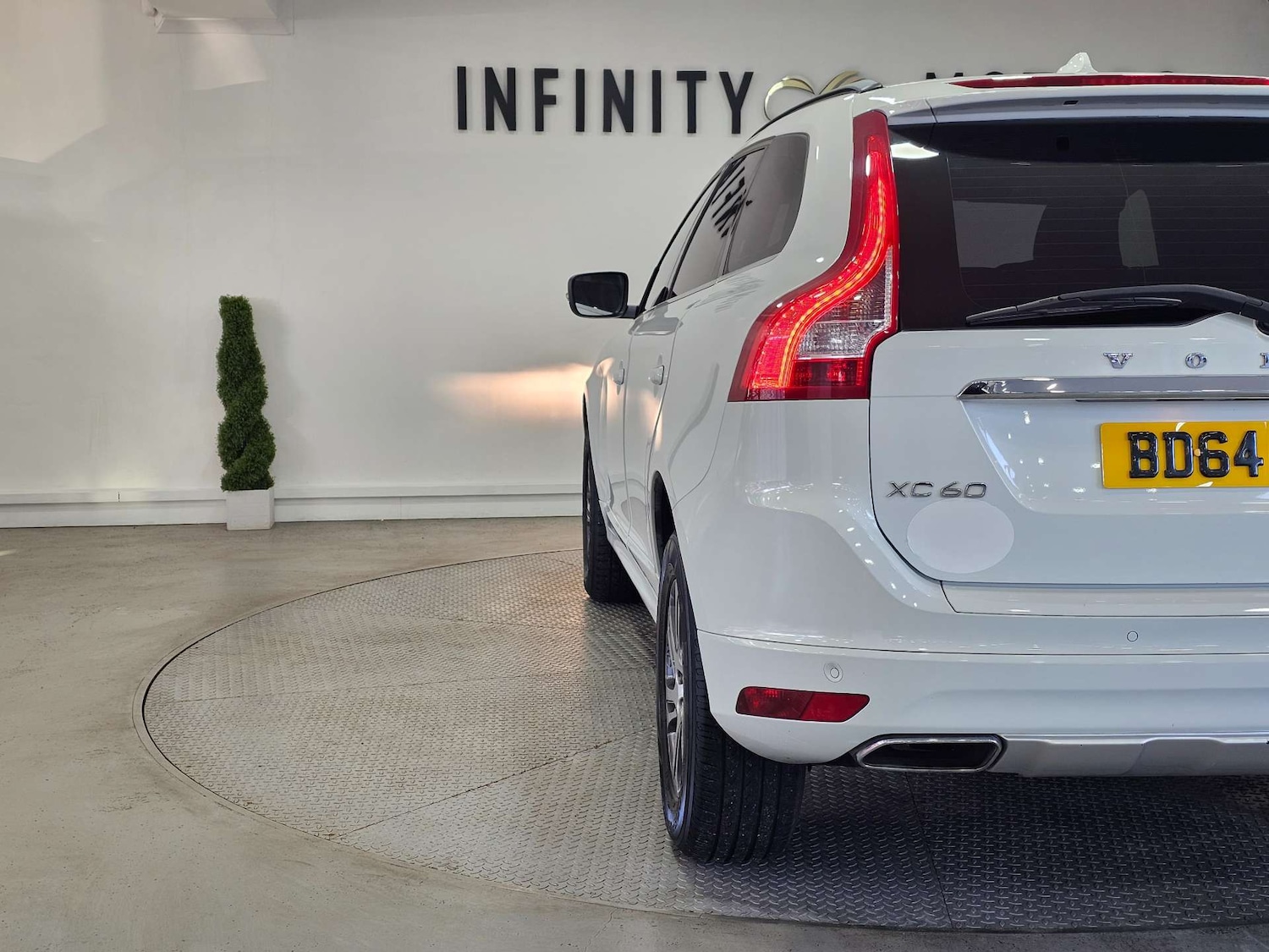 Used Volvo XC60 2015 for sale - 76972496: Photo 31