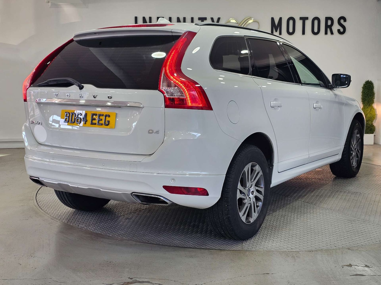 Used Volvo XC60 2015 for sale - 76972496: Photo 32