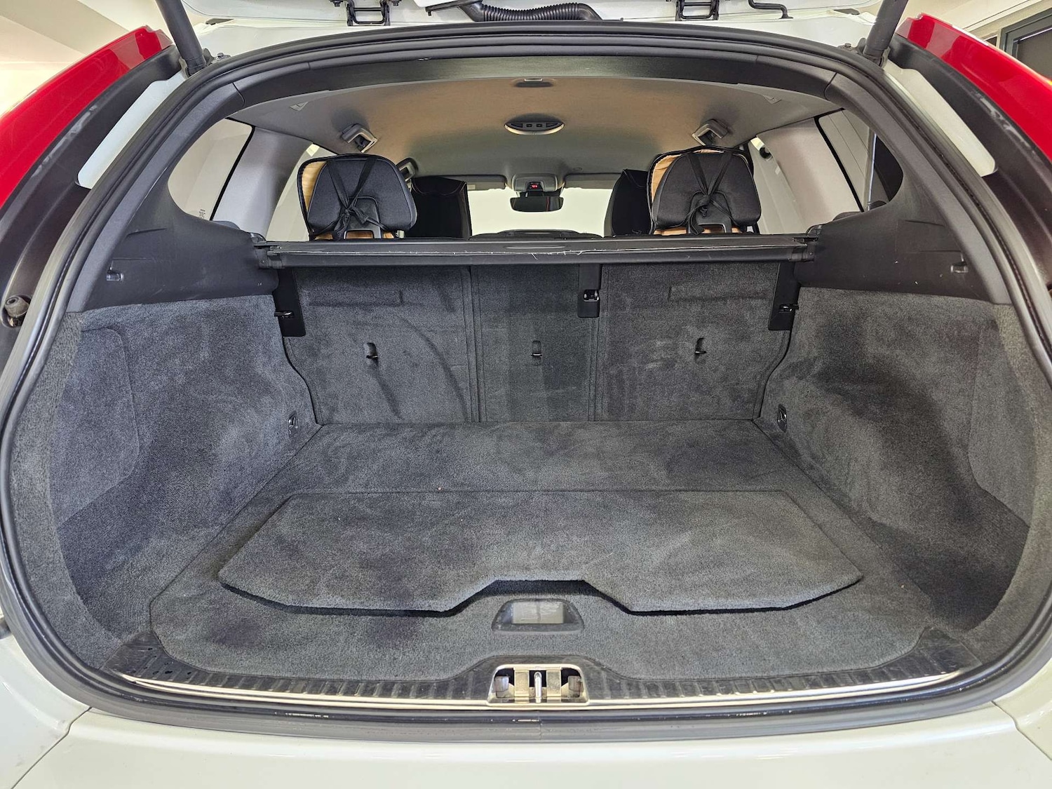 Used Volvo XC60 2015 for sale - 76972496: Photo 49