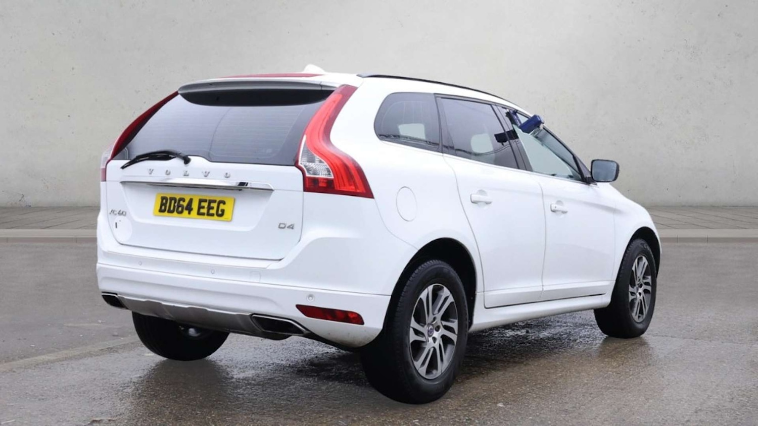Used Volvo XC60 2015 for sale - 76972496: Photo 5