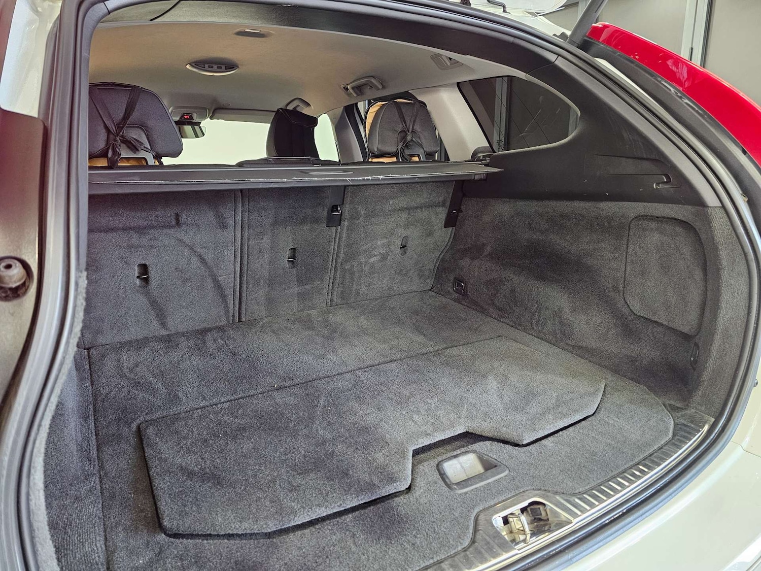 Used Volvo XC60 2015 for sale - 76972496: Photo 51