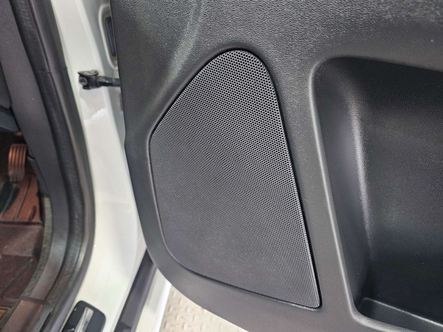 Used Volvo XC60 2015 for sale - 76972496: Photo 57