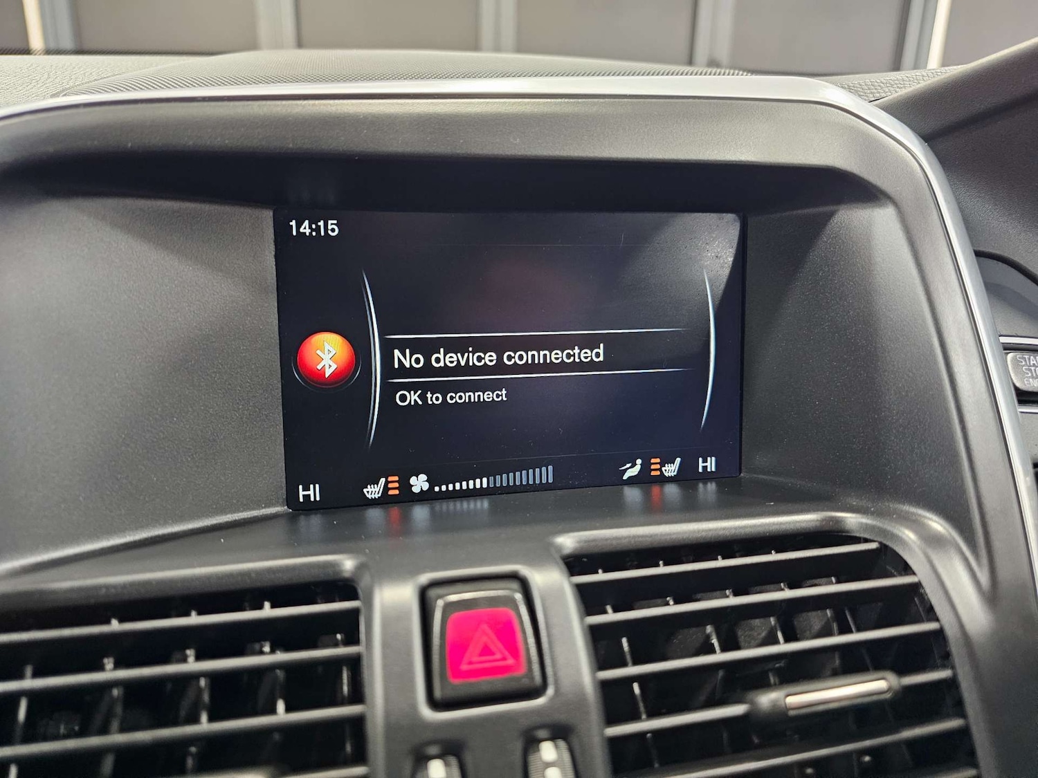 Used Volvo XC60 2015 for sale - 76972496: Photo 72