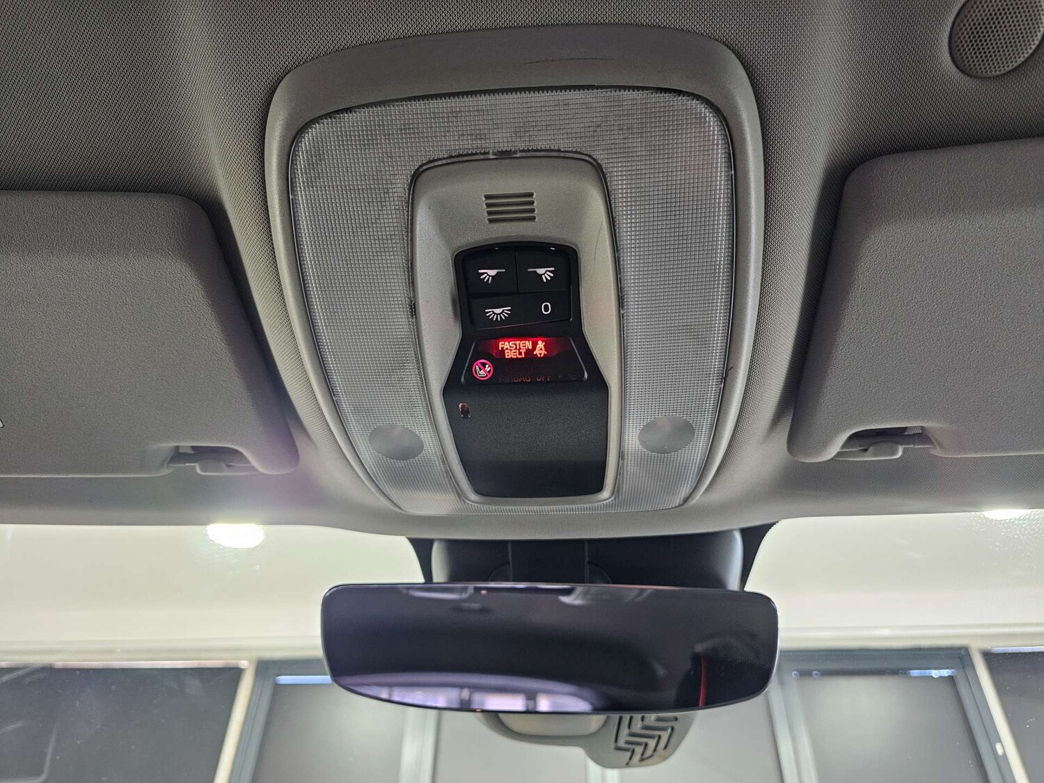 Used Volvo XC60 2015 for sale - 76972496: Photo 75