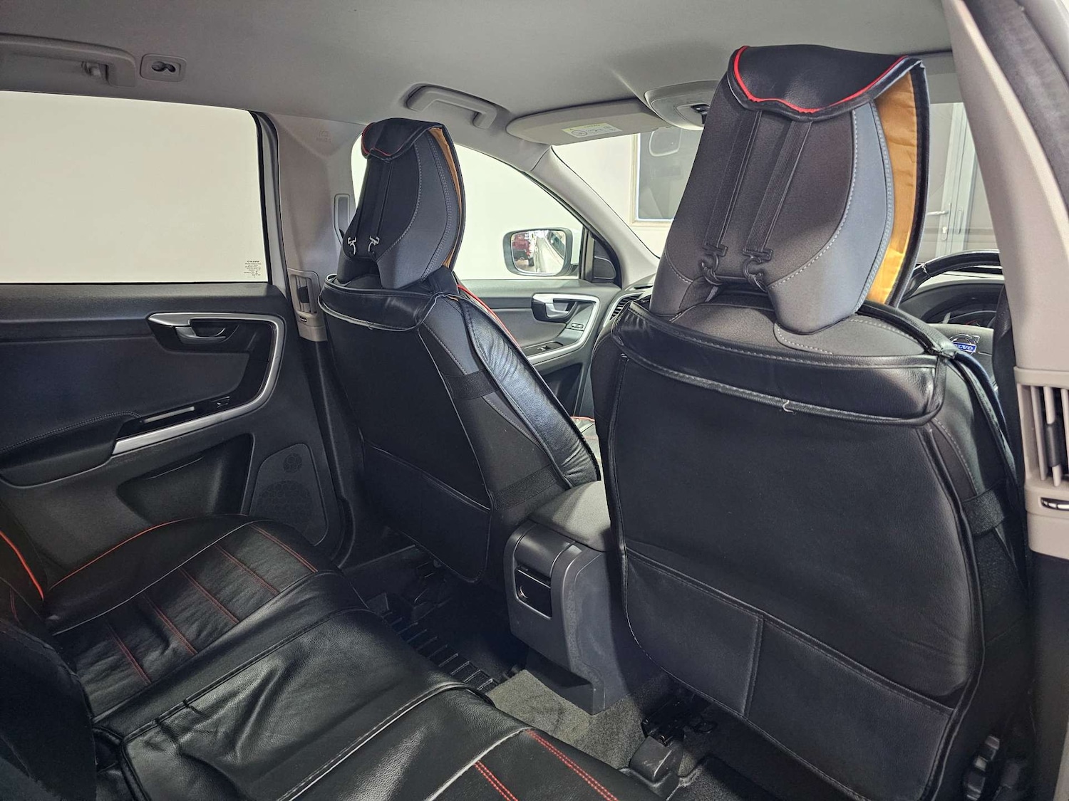 Used Volvo XC60 2015 for sale - 76972496: Photo 82