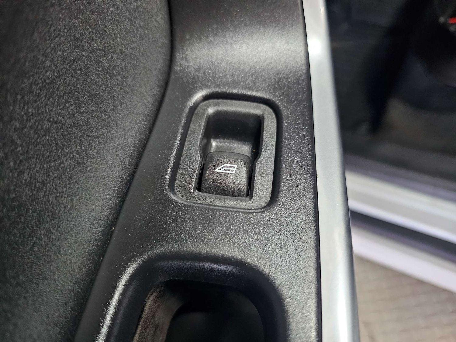 Used Volvo XC60 2015 for sale - 76972496: Photo 85