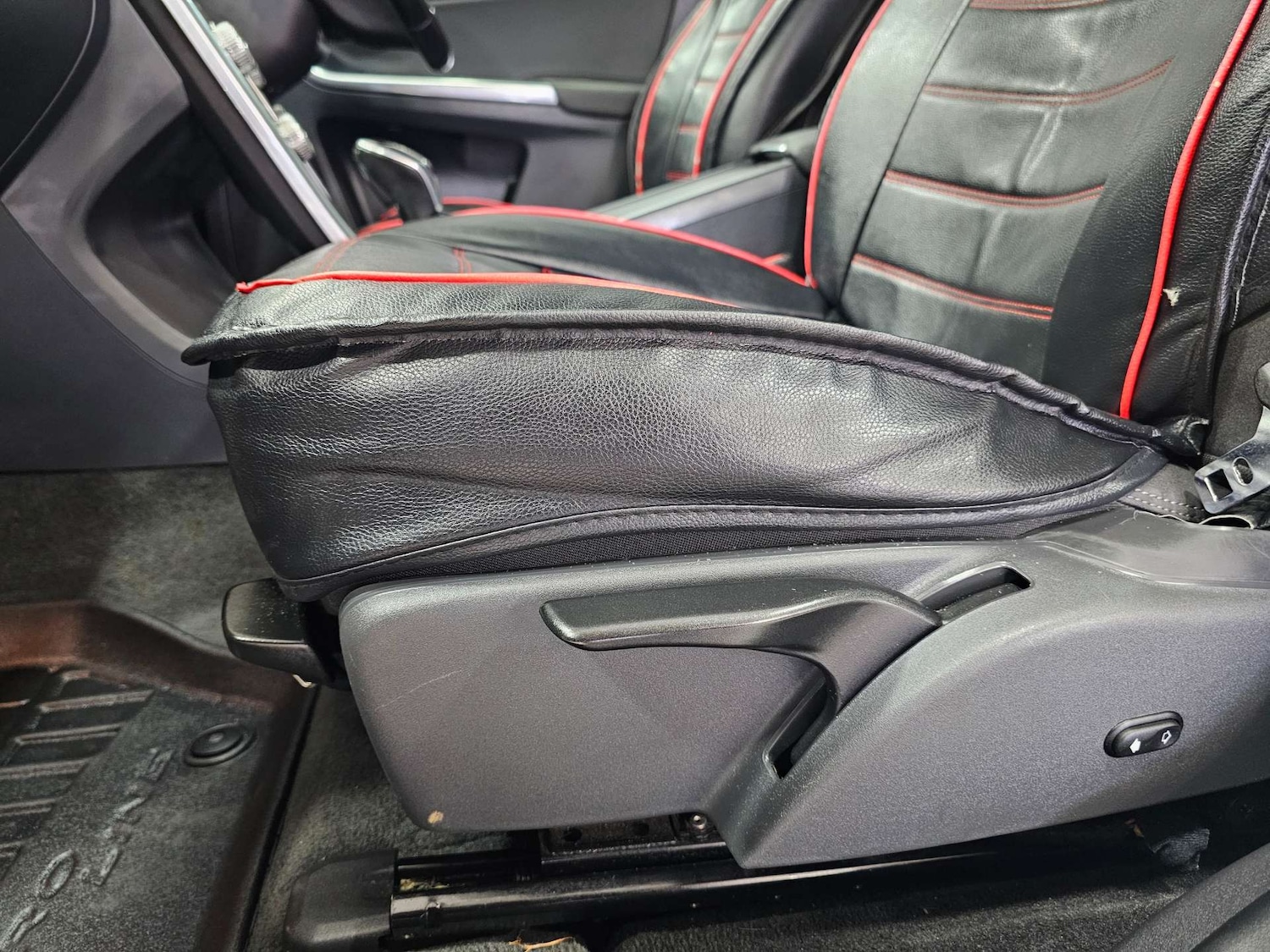 Used Volvo XC60 2015 for sale - 76972496: Photo 98